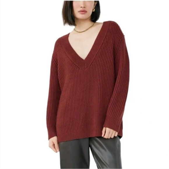 BNWT Aritzia Babaton Rich Cooper Roger Sweater Long V-neck Merino Wool Sweater - Picture 1 of 16